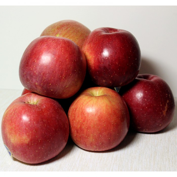 Manzanas Fuji - Manzanas, Peras y Plátanos. -2- Lo mejor de la fruta