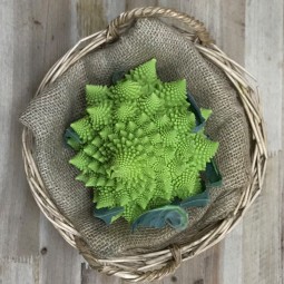 Romanescu - Verduras -1- Lo mejor de la fruta